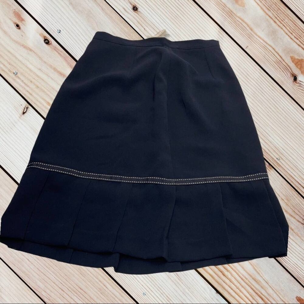 DRESSBARN Womens 4 Blue Skirt - NEW